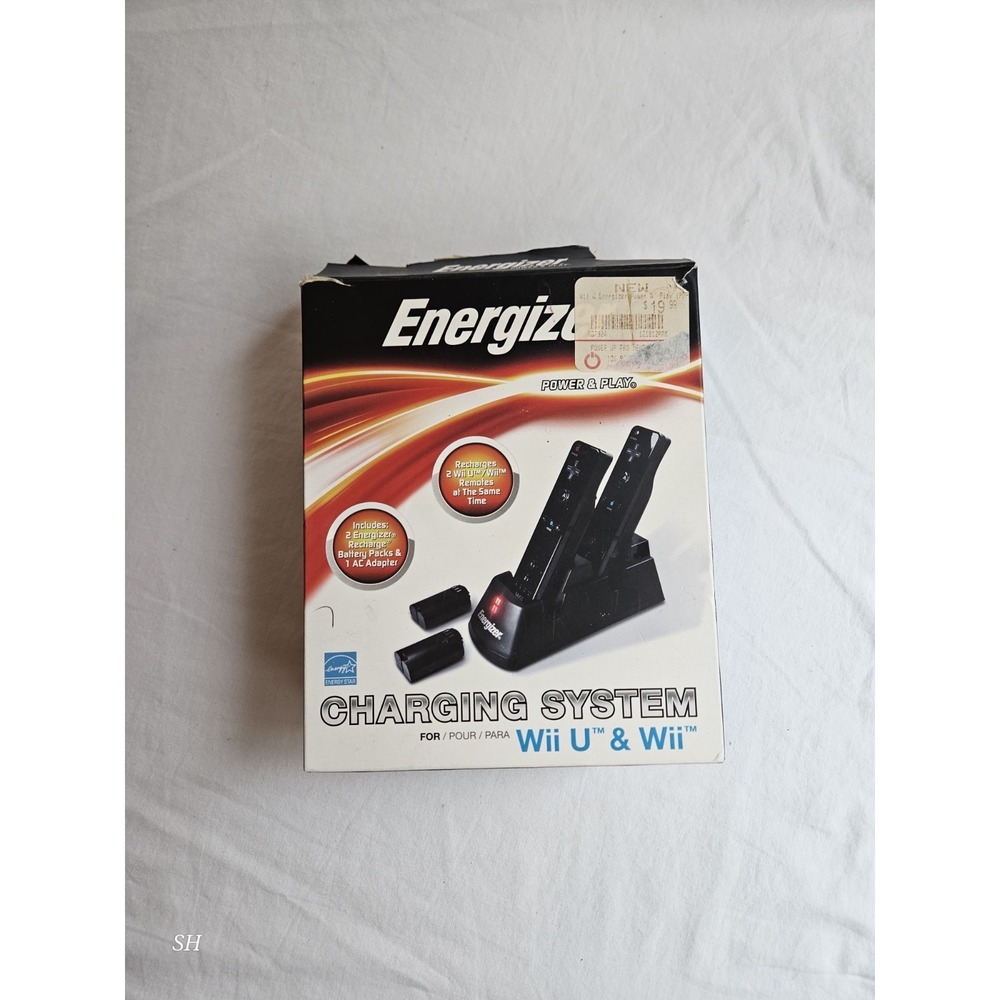 NEW- ENERGIZER DUAL PORT WII U/WII CHARGING STATION/DOCK/SYSTEM, 2 BATTERY PACKS